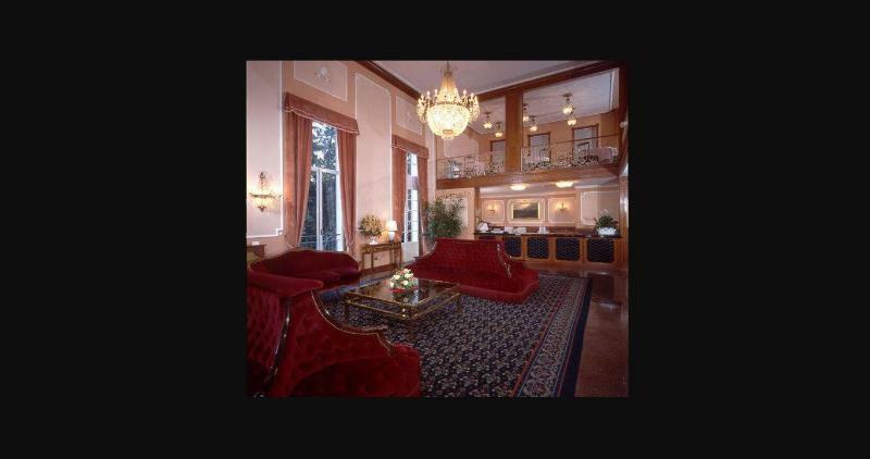 Hotel Regina Olga Lake Como Екстер'єр фото